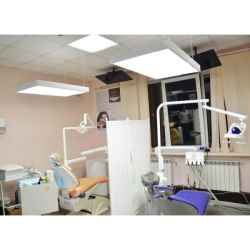 ДентЛайт - бестеневой LED светильник для клиники